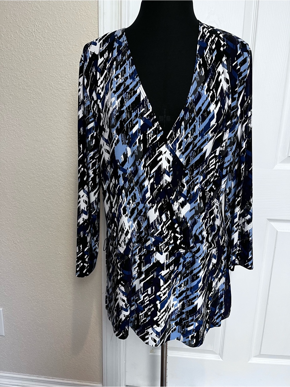 Chico’s | Surplice Faux-Wrap Blue Black Abstract Printed Jersey Knit Blouse, XL